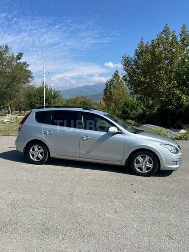 Hyundai i30 2009, 245,700 km - 1.6 l - Şəki