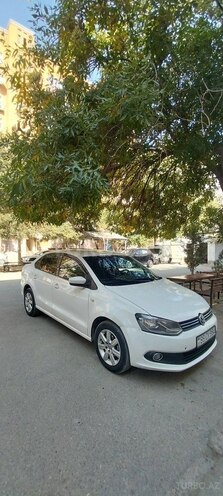Volkswagen Polo 2012, 590,000 km - 1.6 l - Sumqayıt