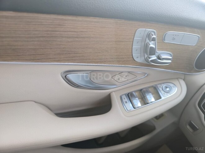 Mercedes GLC 300 2017, 102,000 km - 2.0 l - Bakı