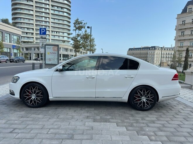 Volkswagen Passat 2011, 187,500 km - 1.8 l - Bakı