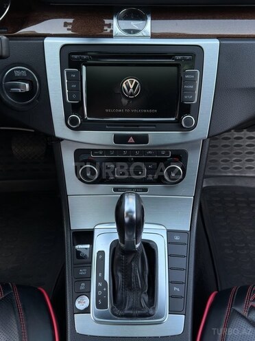 Volkswagen Passat 2011, 187,500 km - 1.8 l - Bakı