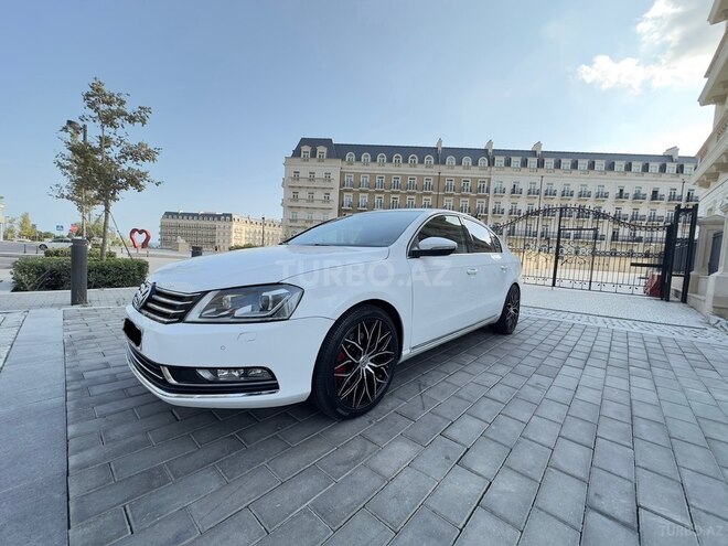 Volkswagen Passat 2011, 187,500 km - 1.8 l - Bakı