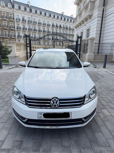 Volkswagen Passat 2011, 187,500 km - 1.8 l - Bakı