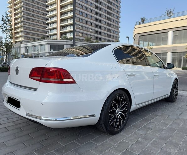 Volkswagen Passat 2011, 187,500 km - 1.8 l - Bakı
