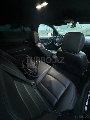 Chevrolet Cruze 2017, 141,717 km - 1.4 l - Qazax