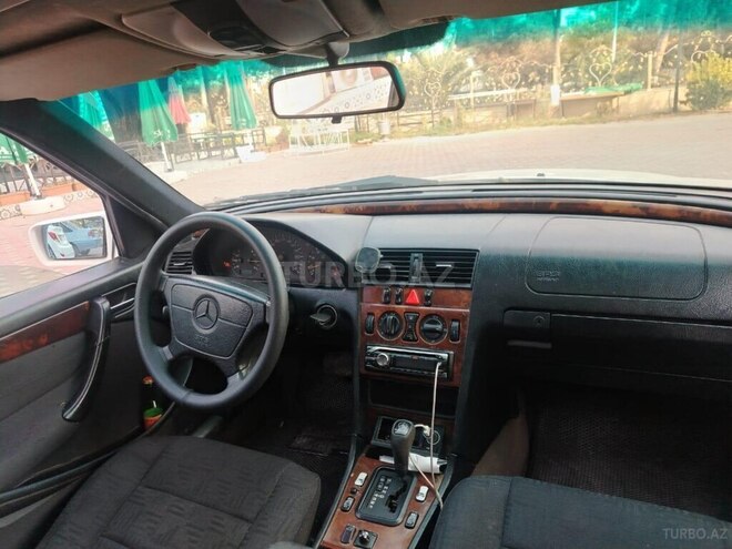 Mercedes C 180 1997, 500,500 km - 1.8 л - Bakı