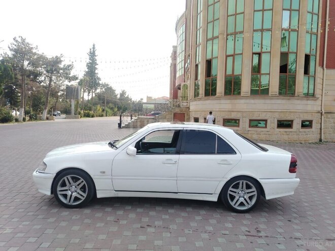 Mercedes C 180 1997, 500,500 km - 1.8 л - Bakı