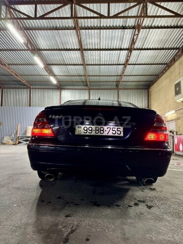 Mercedes E 240 2005, 296,000 km - 2.6 l - Bakı