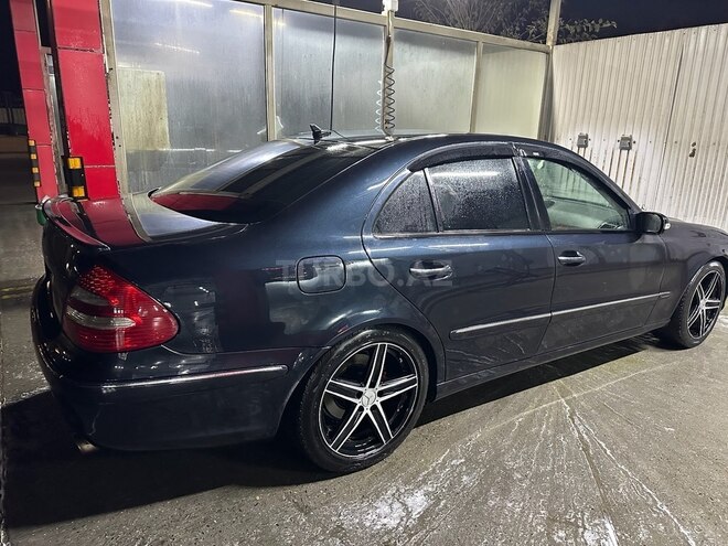 Mercedes E 240 2005, 296,000 km - 2.6 l - Bakı