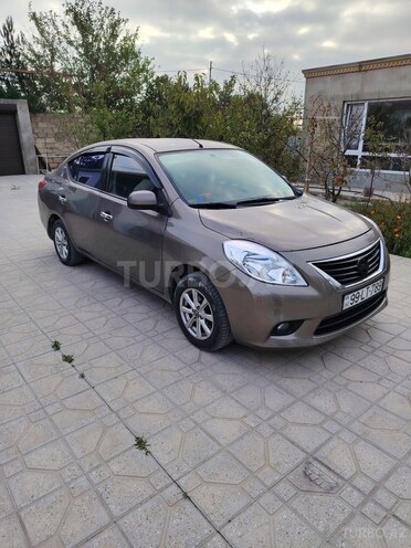Nissan Sunny 2012, 290,000 km - 1.5 l - Bakı