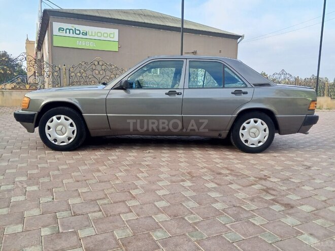 Mercedes 190 1991, 225,000 km - 1.8 l - Şirvan