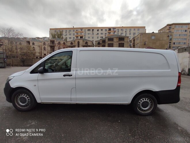 Mercedes Vito 2018, 328,000 km - 2.1 l - Bakı