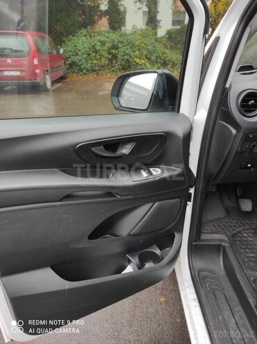 Mercedes Vito 2018, 328,000 km - 2.1 l - Bakı