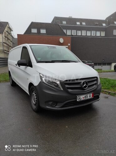 Mercedes Vito 2018, 328,000 km - 2.1 l - Bakı