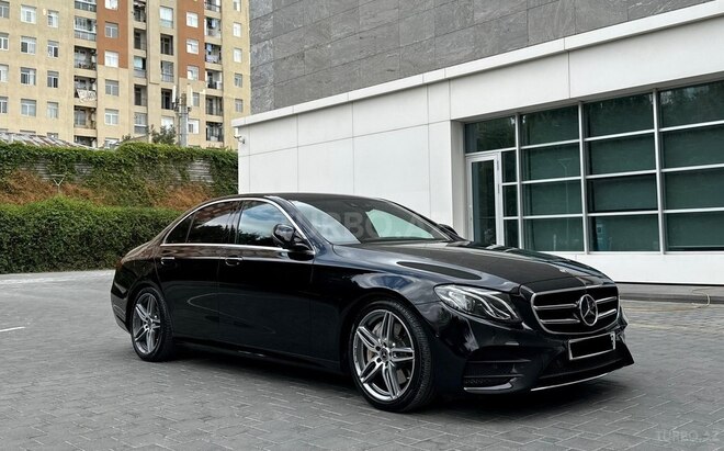 Mercedes E 350 e 2018, 90,000 km - 2.0 л - Bakı