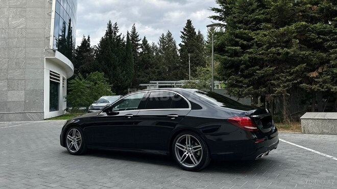 Mercedes E 350 e 2018, 90,000 km - 2.0 л - Bakı