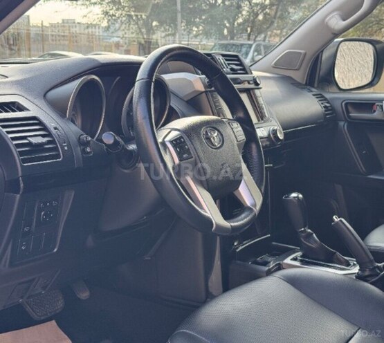 Toyota Land Cruiser Prado 2014, 50,000 km - 2.7 л - Bakı