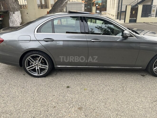Mercedes E 220 d 2018, 223,000 km - 2.0 l - Bakı