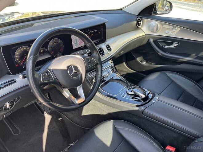 Mercedes E 220 d 2018, 223,000 km - 2.0 l - Bakı