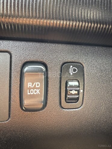 Mitsubishi L200 2014, 183,750 km - 2.5 l - Bakı