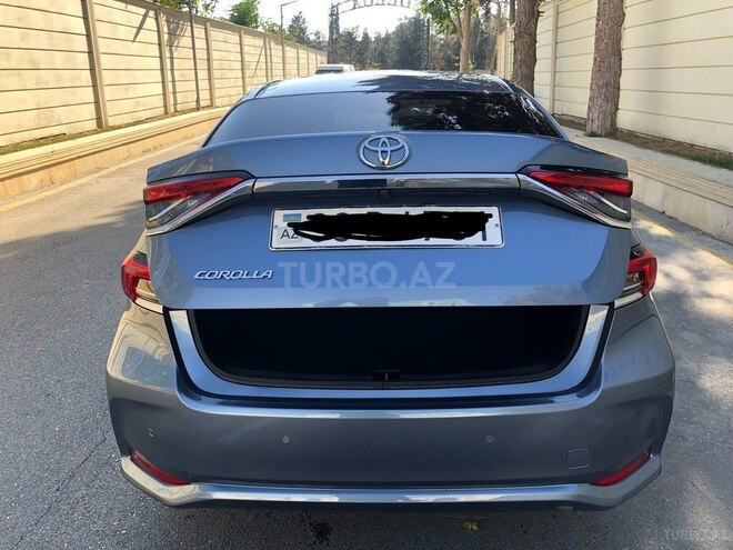 Toyota Corolla 2019, 179,740 km - 1.6 л - Bakı