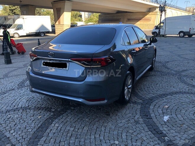 Toyota Corolla 2019, 179,740 km - 1.6 л - Bakı