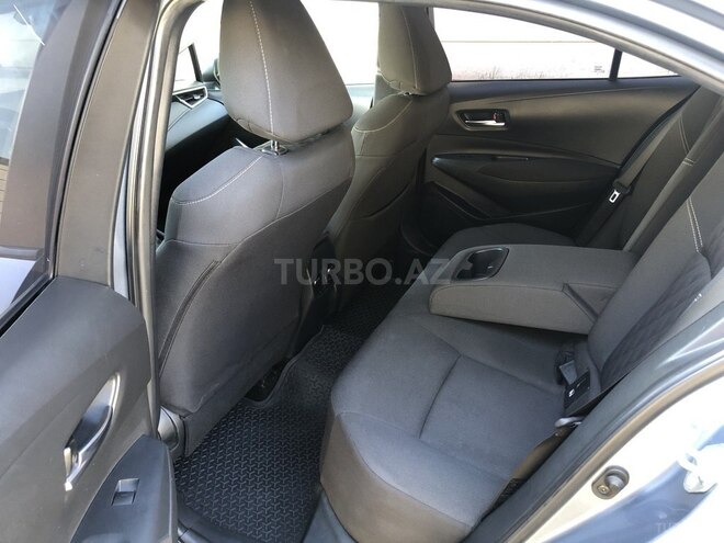 Toyota Corolla 2019, 179,740 km - 1.6 л - Bakı