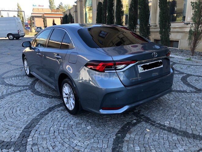 Toyota Corolla 2019, 179,740 km - 1.6 л - Bakı