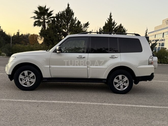 Mitsubishi Pajero 2007, 279,000 km - 3.0 l - Bakı