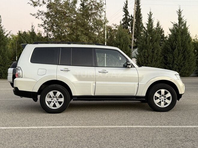 Mitsubishi Pajero 2007, 279,000 km - 3.0 l - Bakı
