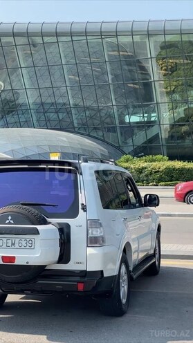 Mitsubishi Pajero 2007, 279,000 km - 3.0 l - Bakı
