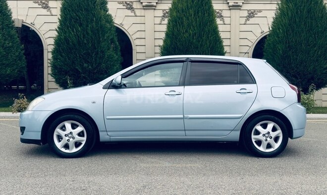Toyota Corolla 2006, 285,000 km - 1.4 l - Gəncə