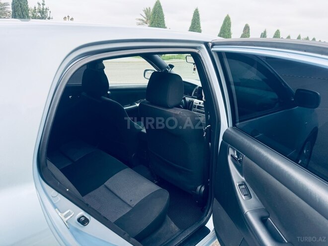 Toyota Corolla 2006, 285,000 km - 1.4 l - Gəncə
