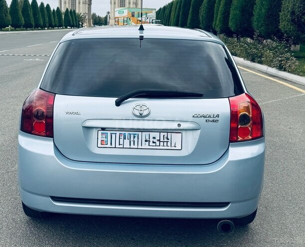Toyota Corolla 2006, 285,000 km - 1.4 l - Gəncə