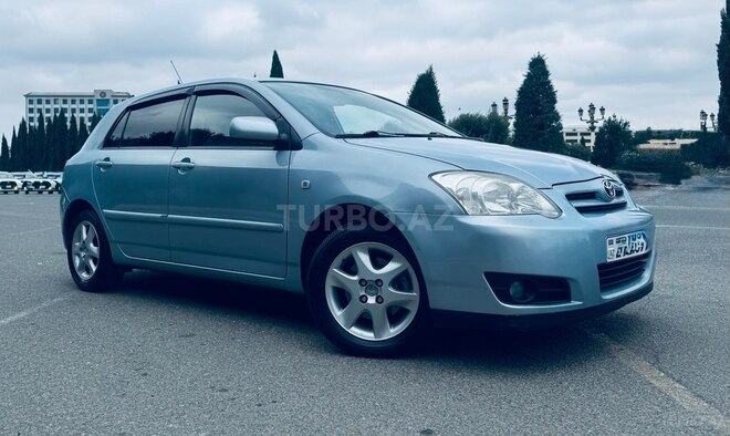 Toyota Corolla 2006, 285,000 km - 1.4 l - Gəncə