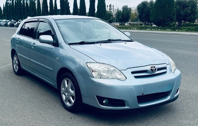 Toyota Corolla 2006, 285,000 km - 1.4 l - Gəncə