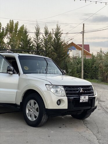Mitsubishi Pajero 2007, 279,000 km - 3.0 l - Bakı
