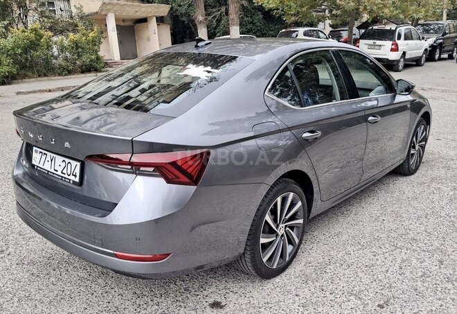 Skoda Octavia 2023, 13,600 km - 1.6 л - Bakı