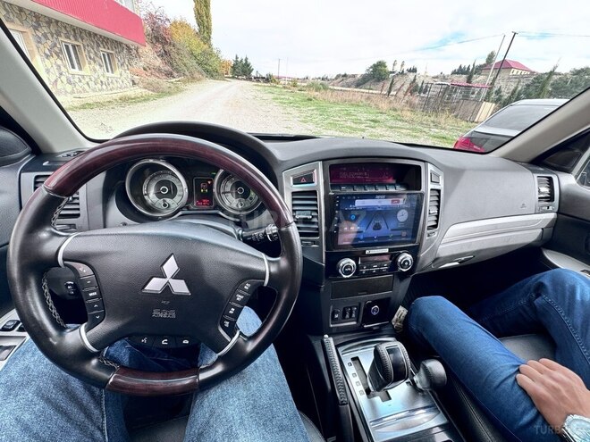 Mitsubishi Pajero 2017, 150,000 km - 3.8 l - Şəmkir