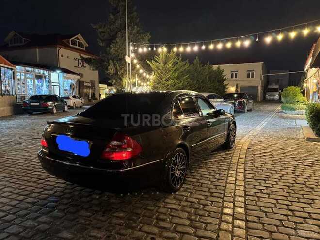 Mercedes E 220 2002, 335,400 km - 2.2 l - Bakı
