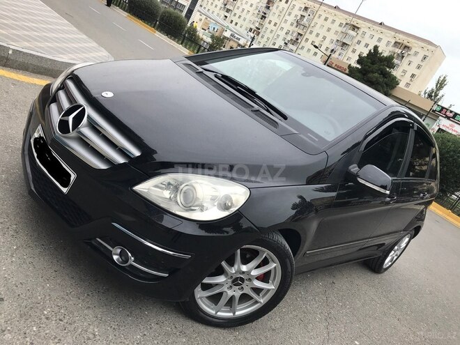 Mercedes B 180 2010, 176,000 km - 1.7 l - Sumqayıt