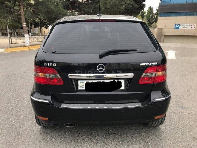 Mercedes B 180 2010, 176,000 km - 1.7 l - Sumqayıt