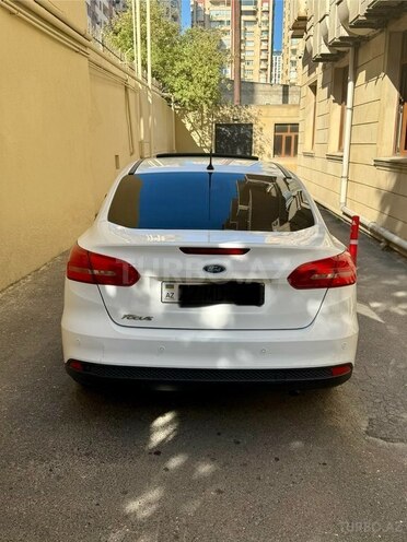 Ford Focus 2015, 137,455 km - 1.6 л - Bakı