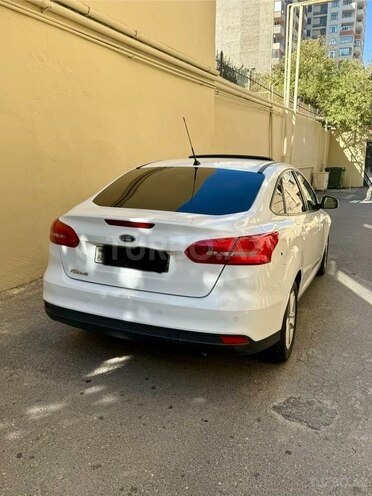 Ford Focus 2015, 137,455 km - 1.6 л - Bakı