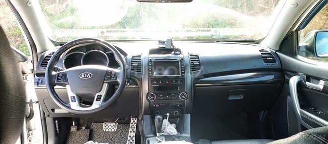 Kia Sorento 2011, 117,000 km - 2.2 л - Bakı