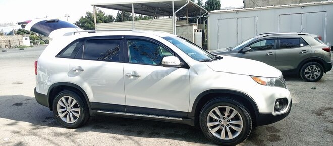 Kia Sorento 2011, 117,000 km - 2.2 л - Bakı
