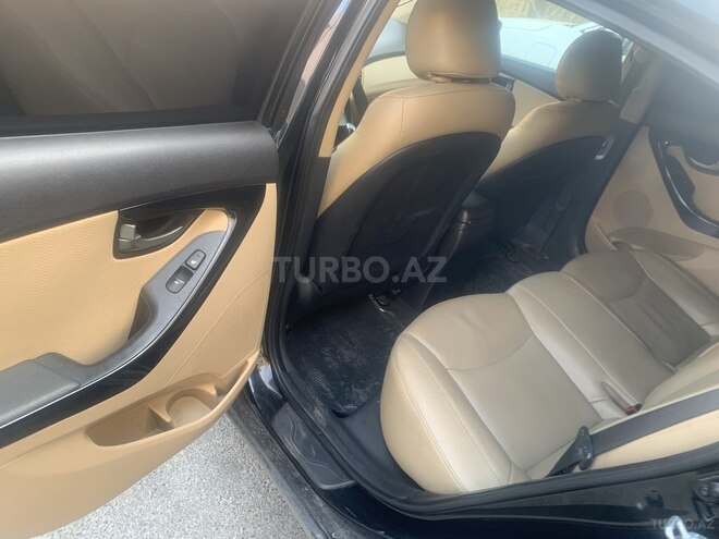 Hyundai Elantra 2014, 199,559 km - 1.8 l - Bakı
