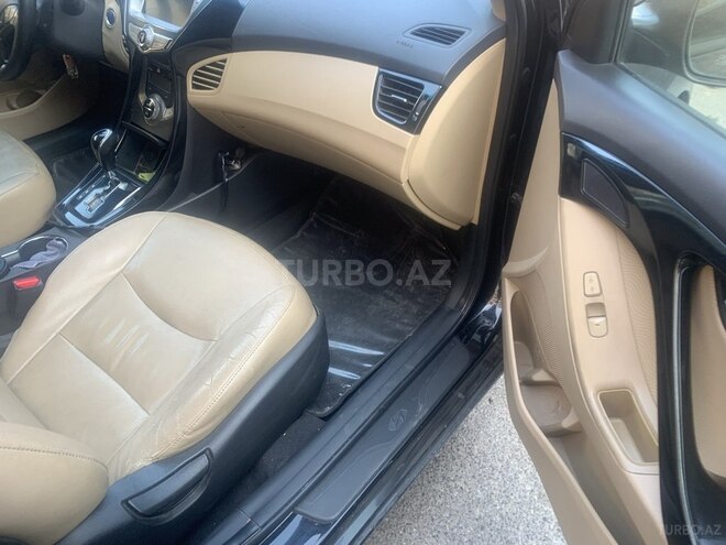 Hyundai Elantra 2014, 199,559 km - 1.8 l - Bakı
