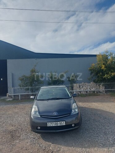 Toyota Prius 2007, 310,000 km - 1.5 l - Ucar