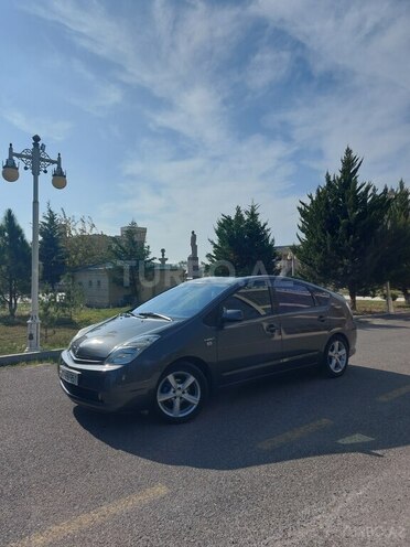 Toyota Prius 2007, 310,000 km - 1.5 l - Ucar